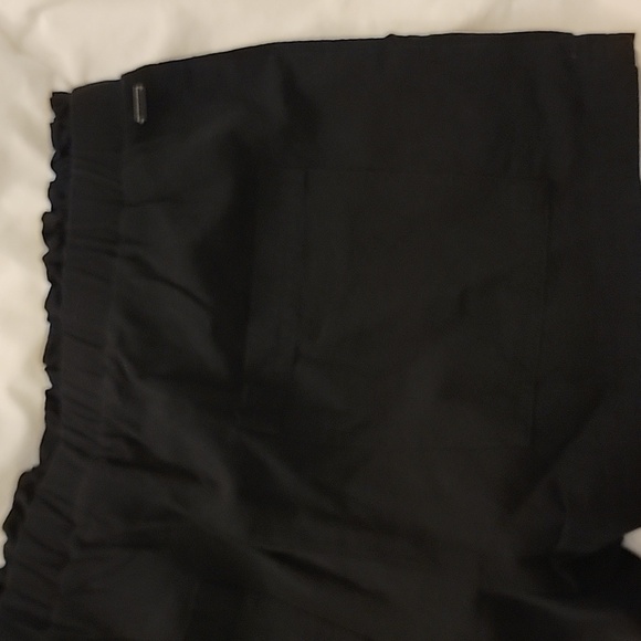 O'NEILL Shorts - Picture 3 of 5